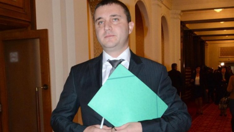 При бедствие държавата ще помага само на социално слабите