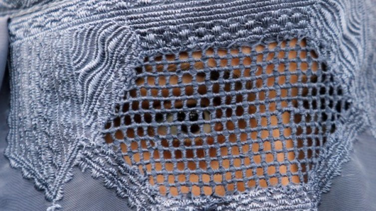 Убийство на честта: Съпруг и свекър убиха млада жена