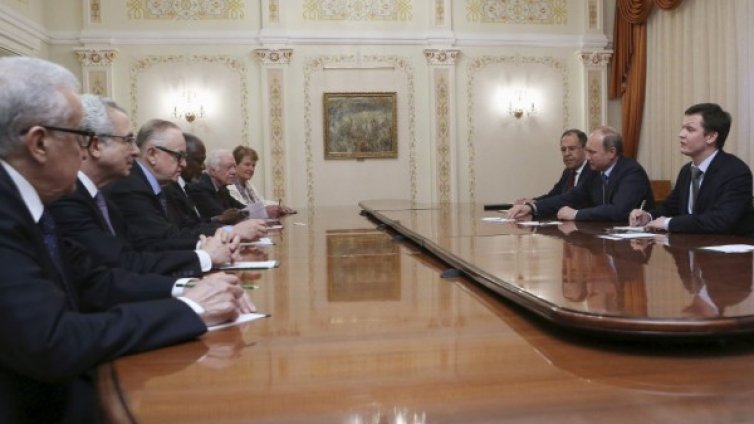 Световни "мъдреци" отидоха в Русия при Путин