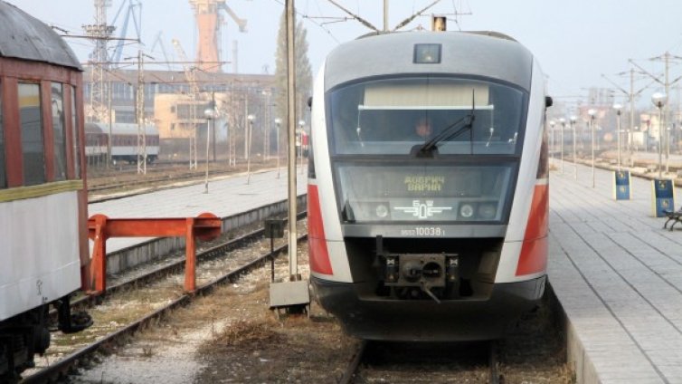 За голямото прибиране &ndash; повече вагони на 130 влака