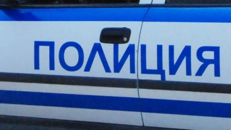 15-годишен подкара кола и си направи гонка с полицаи