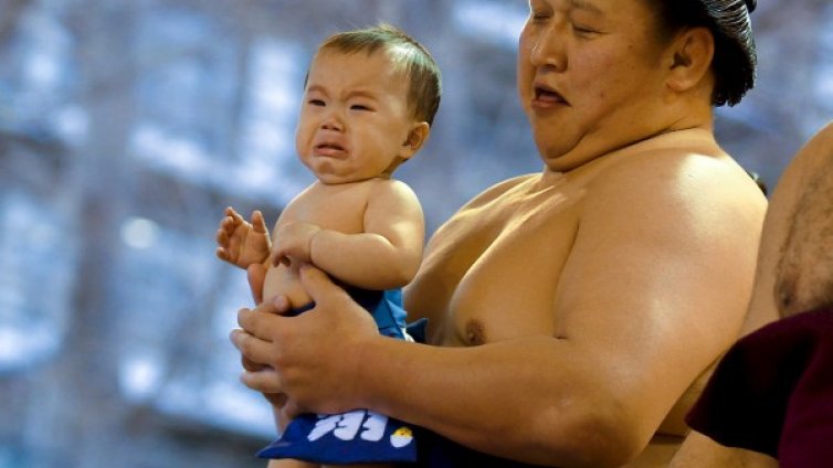 Първа помощ при чуждо тяло в дихателните пътища