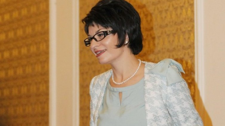 Десислава Атанасова: Квесторите на КТБ получавали различни указания