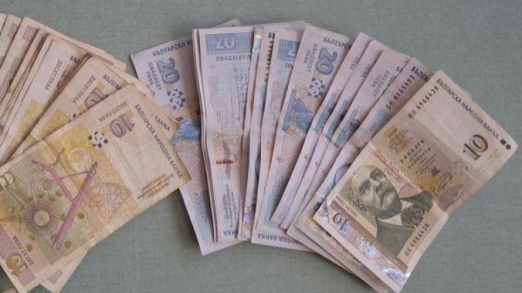 Свиха 3540 лева от дом на рускиня в Слънчев бряг