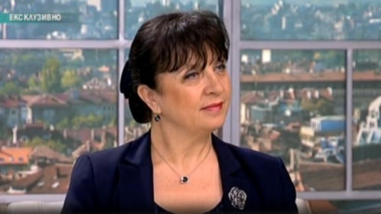 МОН се оправдава: Не продаваме матури, а знания!