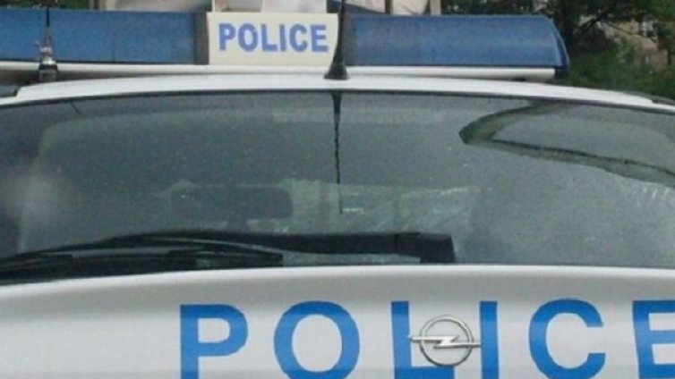  Апаши пребиха дядо при грабеж в дома му