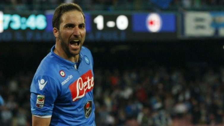 Опашка от мераклии за Игуаин