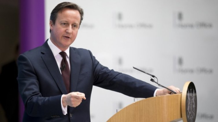 Камерън с нови планове за борба с нелегалната имиграция