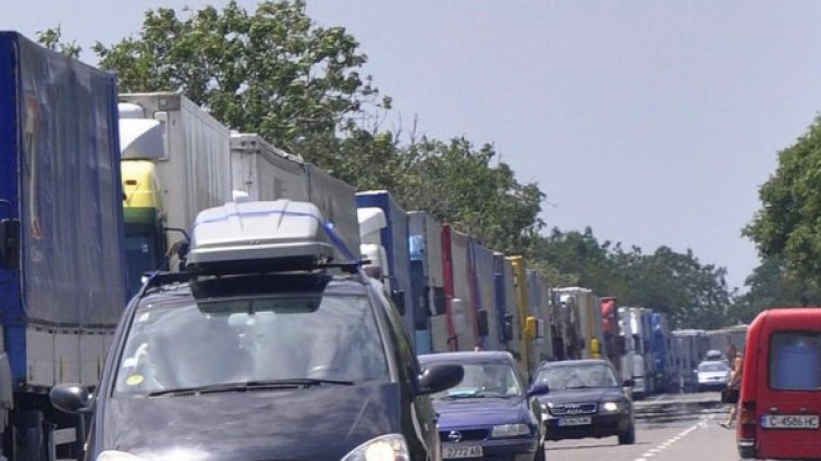 Глоби за 14 000 лева за седем часа