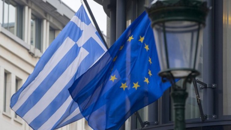 Ще проработи ли заплахата с фалит на Гърция? 