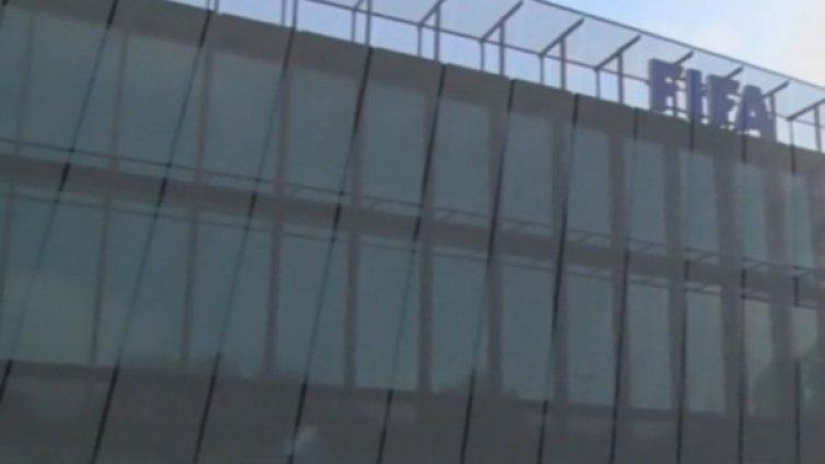 Британски банки се включват в разследването срещу FIFA
