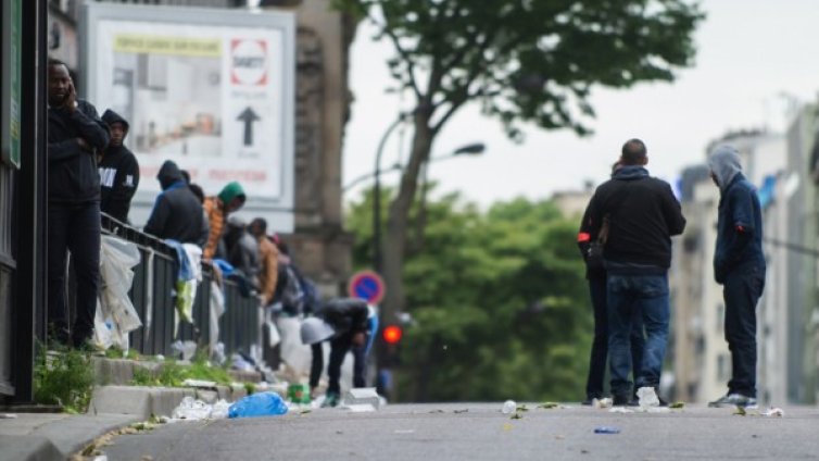 Разтуриха бежански лагер, изникнал насред Париж