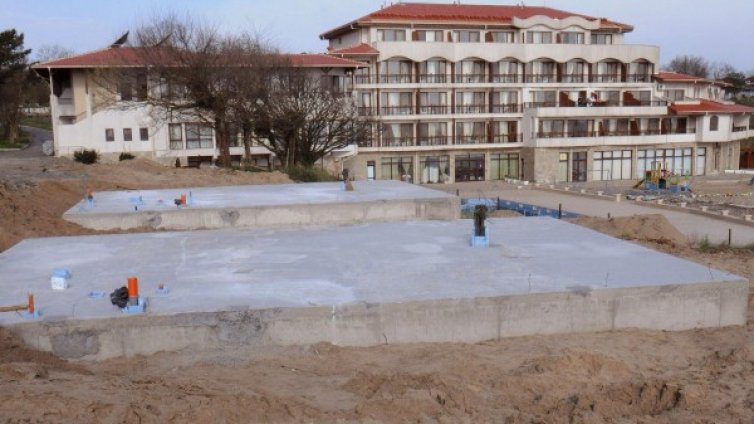 И бургаската прокуратура спря строежа на къмпинг "Юг"