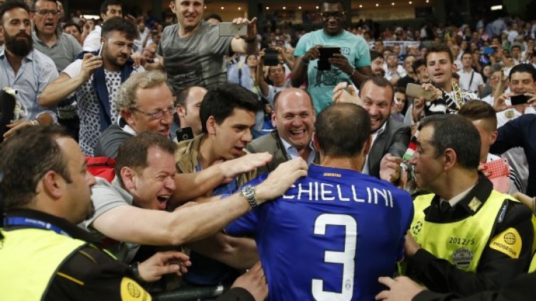 Удар по Ювентус: Киелини пропуска финала с Барселона