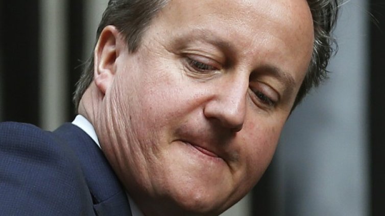 Камерън: Който не е с мен, вън от властта!