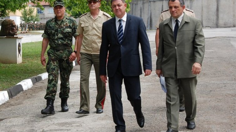 Преговаряме с Гърция за връщане на опасните мини от "Миджур"