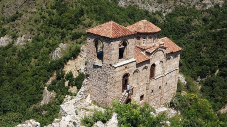 Асеновата църква е държавна, не на Бачковския манастир
