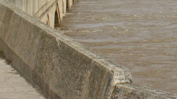 МОСВ предупреждава за повишения на нивата на реките