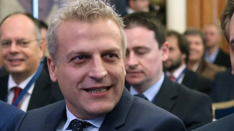Пациентските плащания на ръка спират, гарантира Москов