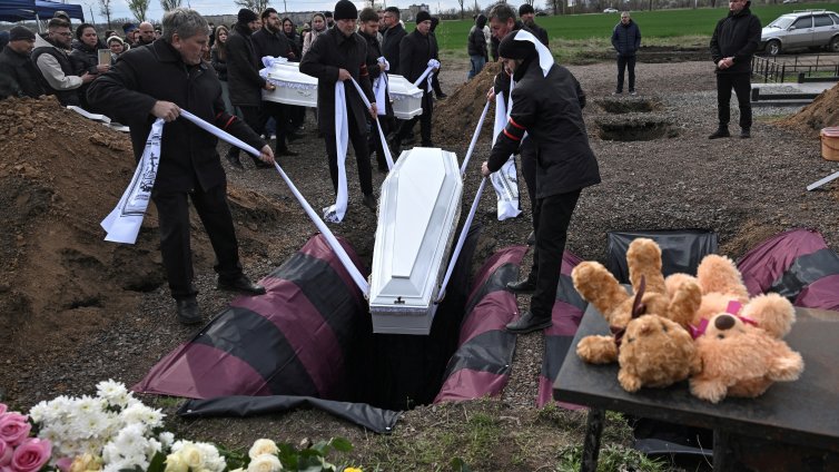 Руската атака и убийството на деца показа неуспеха на Тръмп за мир