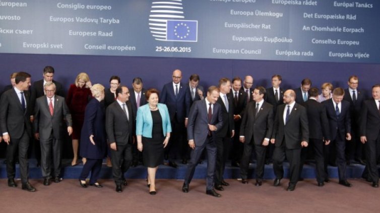 Лидерите на ЕС - с план за справяне с мигрантската криза 