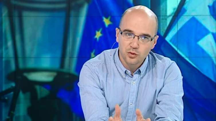 Кризата в Гърция не е само финансова, а и политическа!