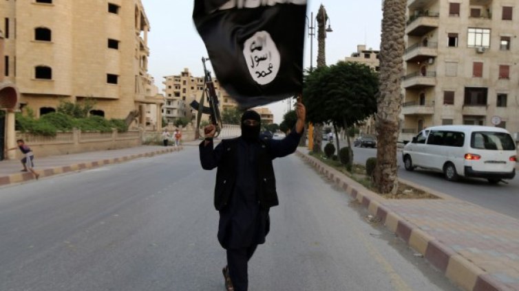 "Ислямска държава" контраатакува кюрдите в Северна Сирия