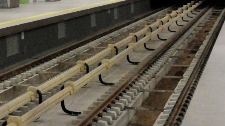 Метрото нарядко: Столичани закъсняха за работа