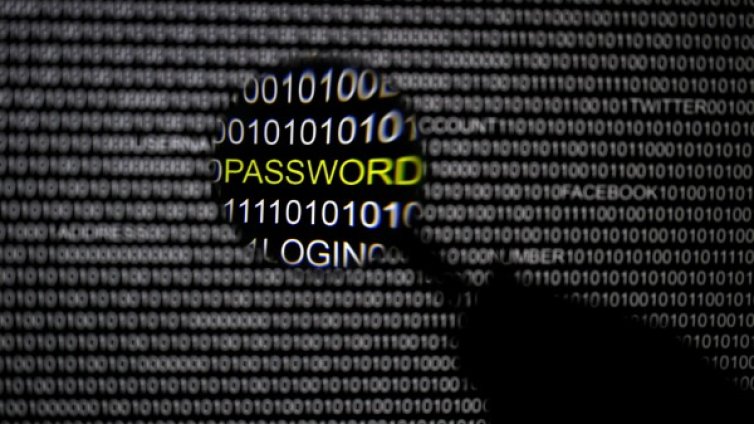 Оставка след хакерския скандал в САЩ