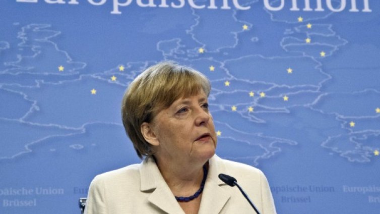 Цената, която ще плати Меркел за гръцката сделка