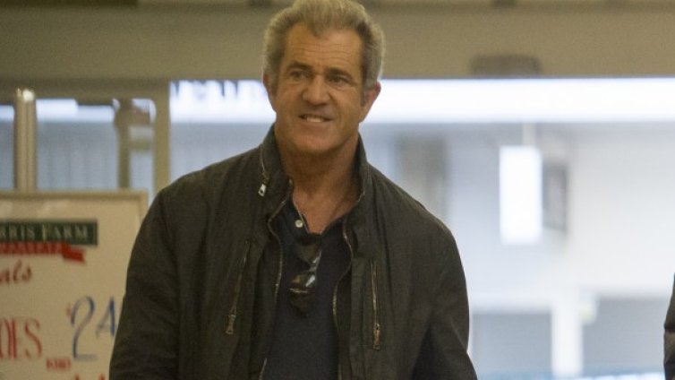 Мел Гибсън най-накрая заведе дъщеря си в Австралия