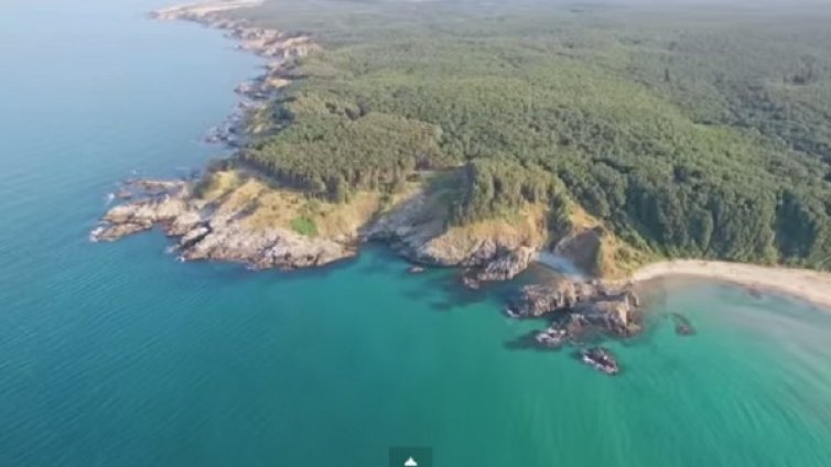 Това е България! Красотата на Синеморец от птичи поглед