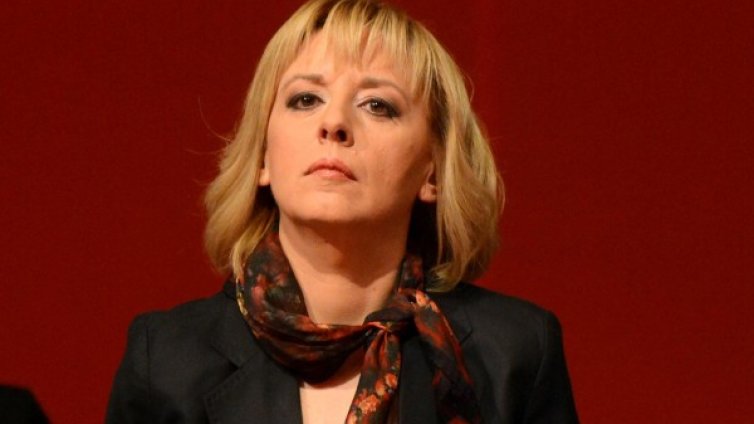 Партийната дреха &ndash; тясна за ОмбудсМая