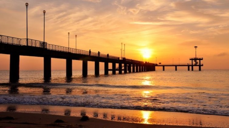 Kasabian ще посрещнат изгрева в Бургас