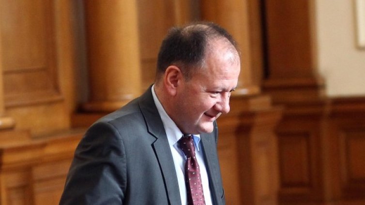 Партии-падащи звезди заплашват демокрацията  