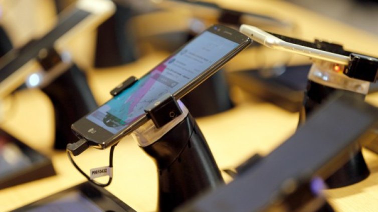 Визуалният преводач на Google вече работи и с български