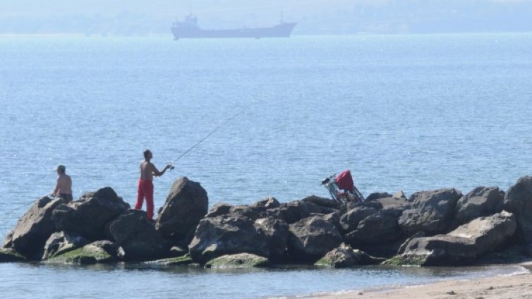 Облаците си отиват! Утре слънчево, с лек ветрец!