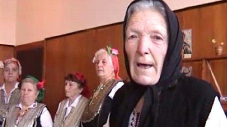 Баба Миронка &ndash; 86-годишна неспирна веселба