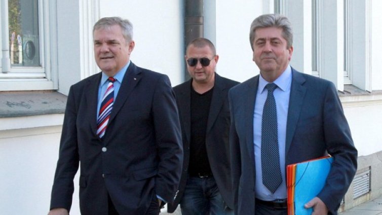 Без съмнение: Първанов дал на сина си честни пари