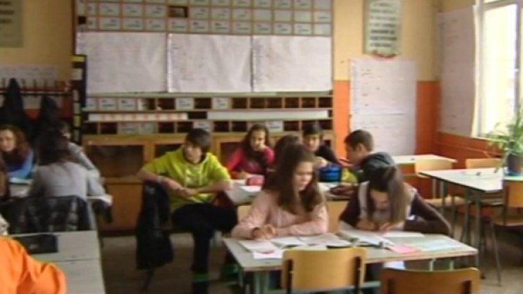 Пропаст в образованието: Учебниците неразбираеми