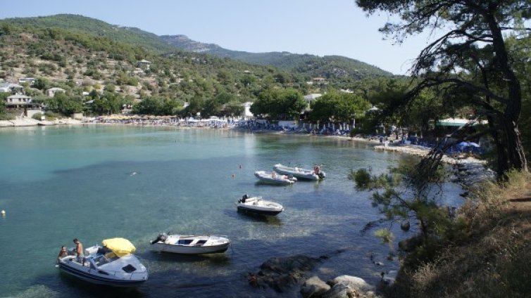 "Без будилник":  Лазурно море, мраморни плажове 