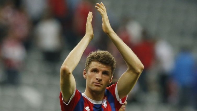 Ван Гаал не се отказва: Предлага 2 пъти по-голяма заплата на Мюлер