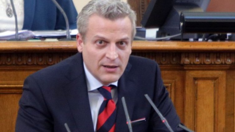 Поклон пред подвига на българския лекар, зове Москов