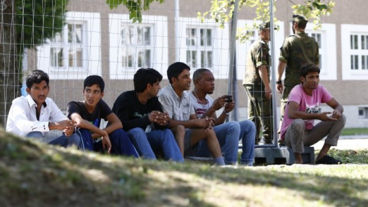 Надеждата умира последна: Бежанци в Германия