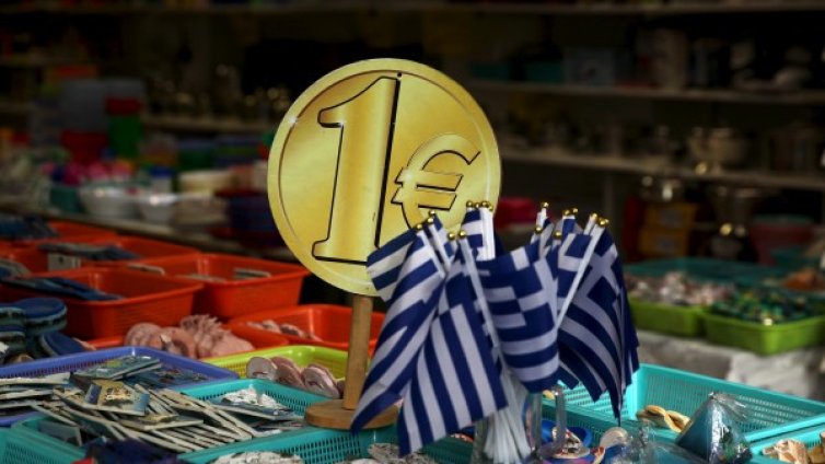 Решено: Еврогрупата одобри гръцкия спасителен пакет