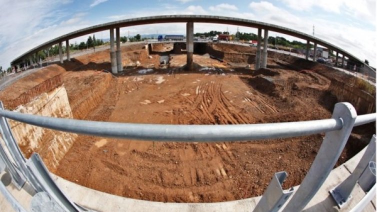 Триетажен възел свързва "Люлин" с Околовръстното