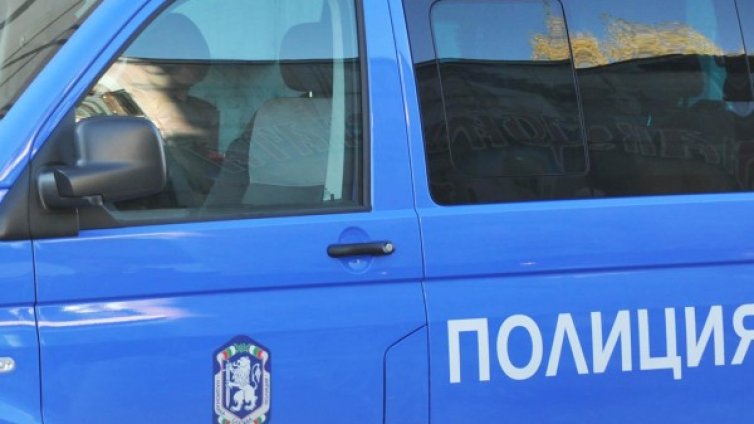 Шуменец се напи и стреля с пистолет в блок