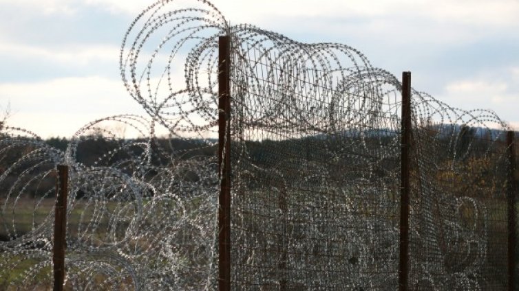 Армията дава рамо на МВР по границите с Гърция и с Македония