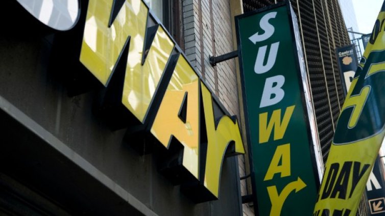 Subway се тресе от секс скандал