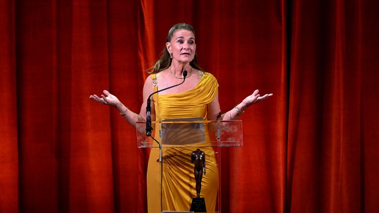 Мелинда Гейтс коментира връзката на бившия ѝ Бил Гейтс с Джефри Епстийн